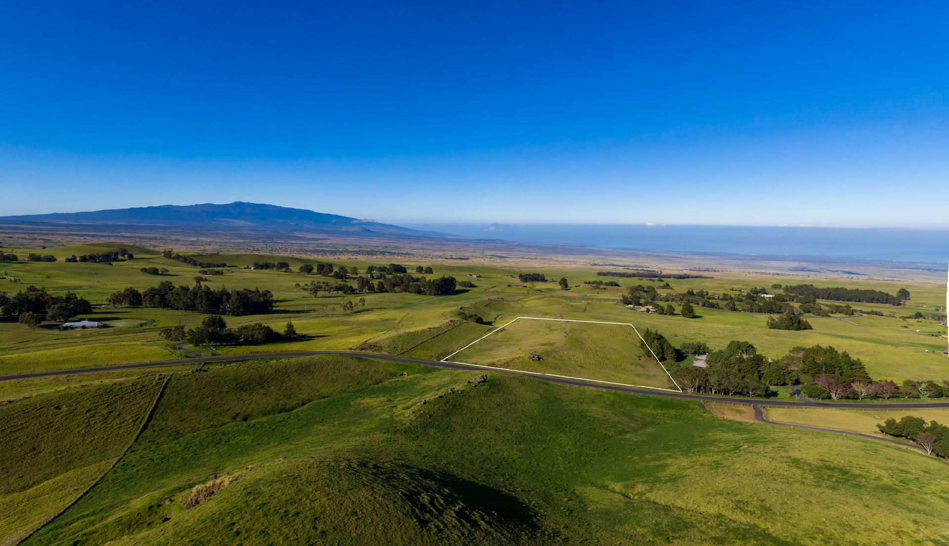 Waikii Ranch lot SOLD for $675,000 Main Photo