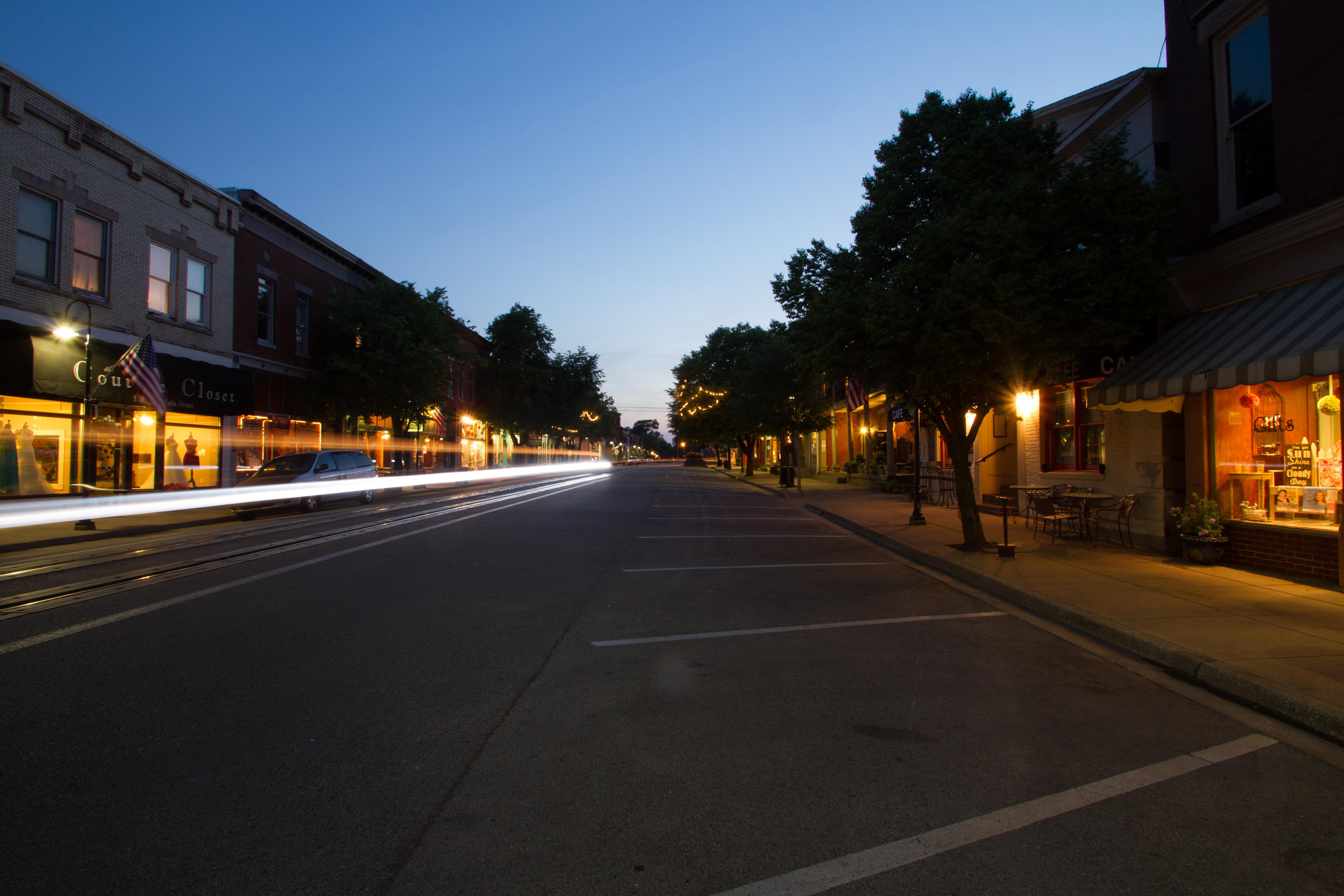Crestwood Real Estate Lifestyle Photo 02