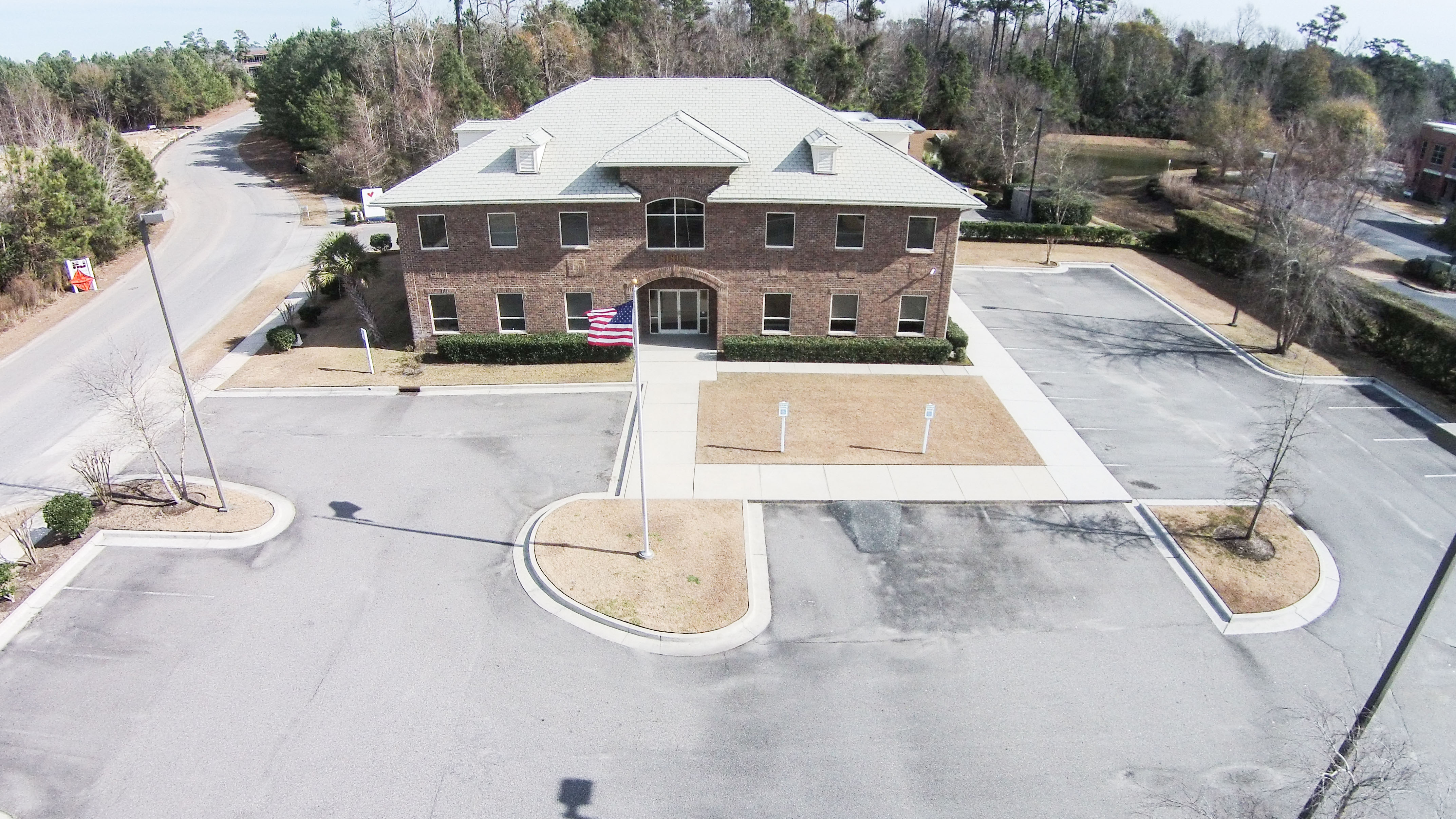 Just Listed! Tons of Investment Potential or Class A Office Space! Main Photo