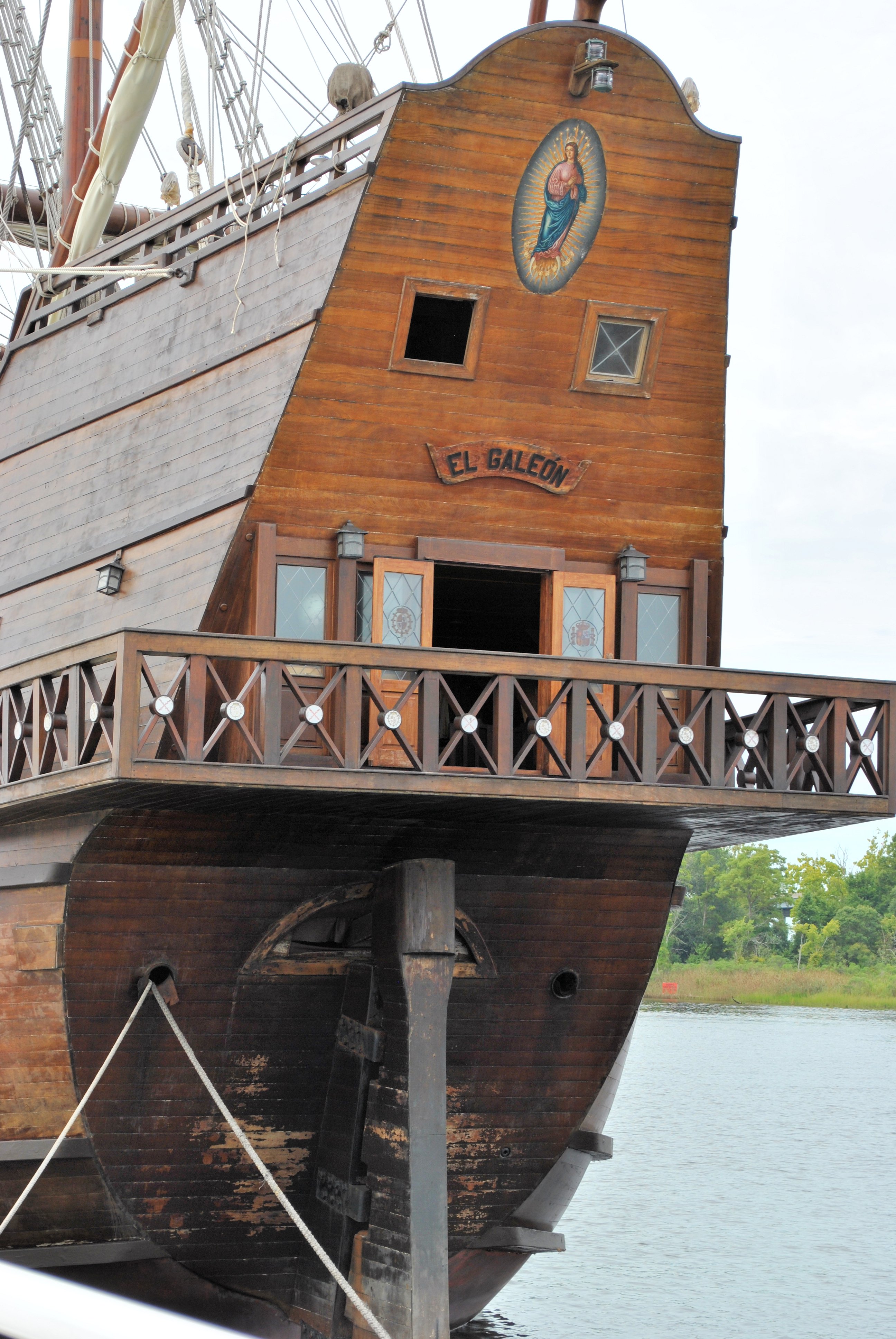 Spanish Tall Ship El Galeon Main Photo
