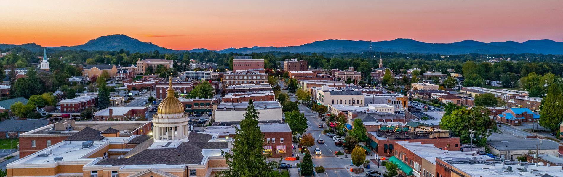 What happens if you sell your home in Hendersonville, NC and haven’t found a new one yet? Main Photo