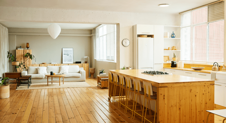 How To Stretch Your Options, Not Your Budget Main Photo