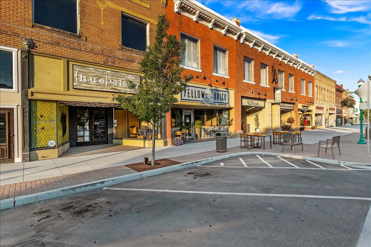 Twin Falls Real Estate Lifestyle Photo 01