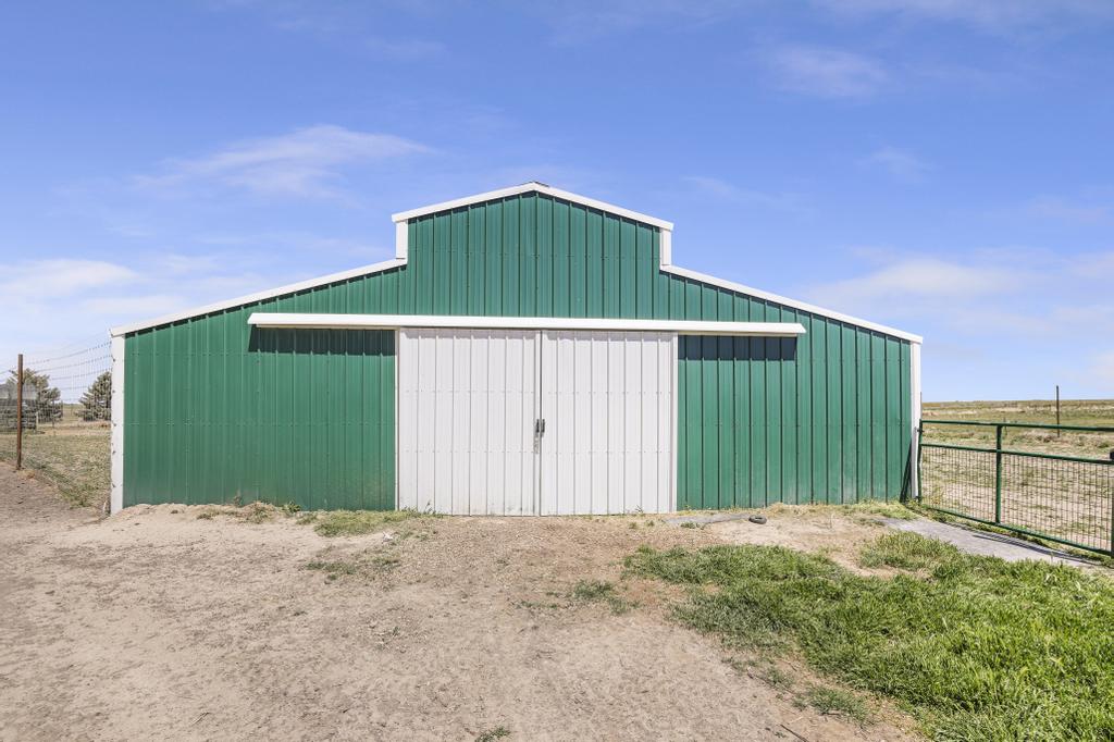 2097 E 2500 N Property Photo 59