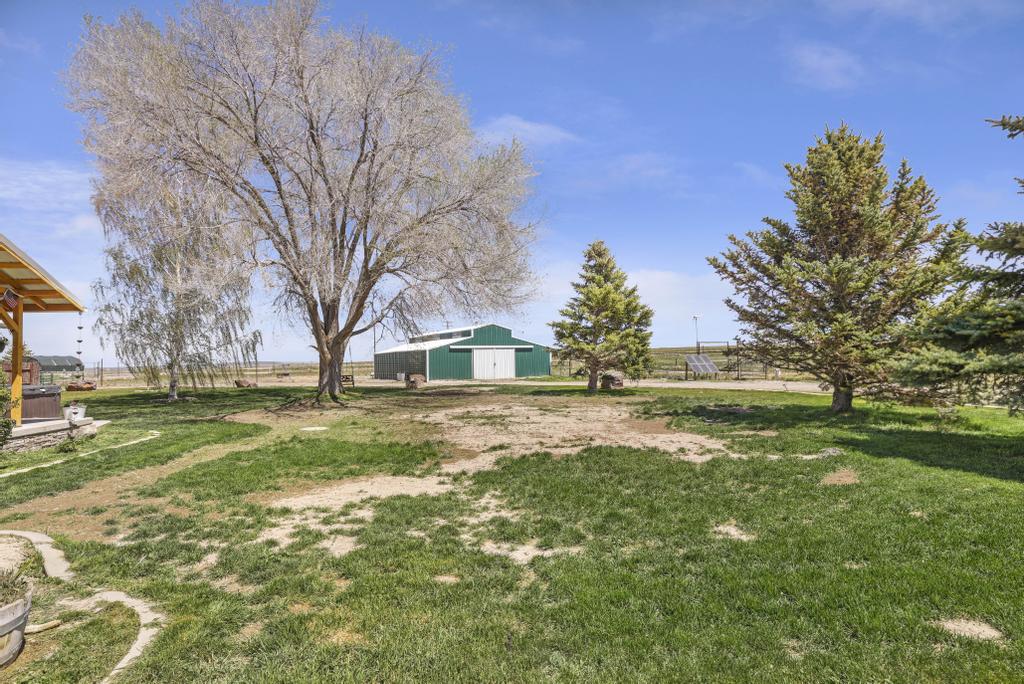 2097 E 2500 N Property Photo 66